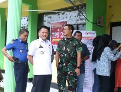 Pj Bupati Tinjau Proses Pemungutan Suara di 3 Kecamatan Bersama Forkopimda