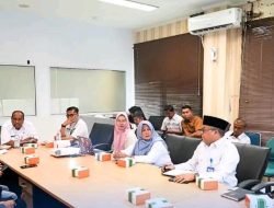 Asisten II Setda Kampar Pimpin Rapat Pemberian Jawaban terhadap Tuntutan Masyarakat yang Merasa Dirugikan Terkait Rekrutmen Karyawan Pintu Tol