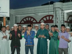Pj.Bupati Lepas Rombongan IKLA Dalam Rangka Mengantar Bantuan Untuk Korban Bencana Alam Di Sumatera Barat