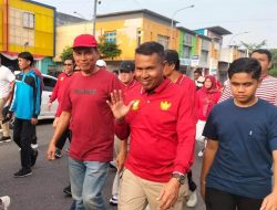 Kasat Pol PP Kampar Arizon Hadiri Gerak Jalan Santai