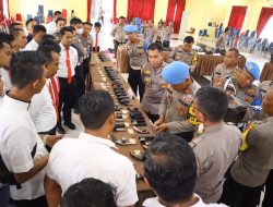 Polres Kampar Gelar Apel Pemeriksaan Senpi dan Amunisi, Tekankan Pentingnya Profesionalisme dan Kepatuhan dalam Penggunaan Senjata Api