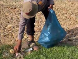 Sambut Hari Bhayangkara ke-80, Polda Riau Turun ke Sungai Subayang Bersihkan Sampah Bersama Warga